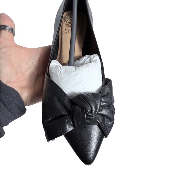 Vince Camuto Bowmel Black Nappa Leather Pointed Toe Bow Flats Mens Size 5M - Picture 10 of 11